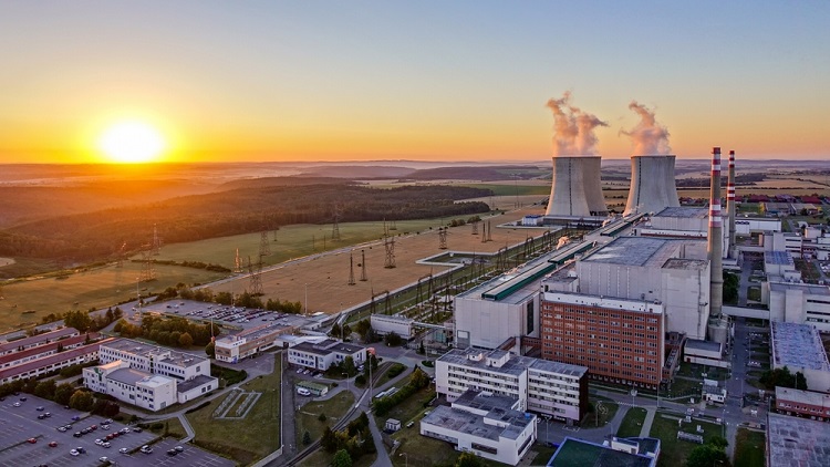 Wyoming's First Nuclear Power Plant in Kemmerer Will Bring 250 Permanent  Jobs to the Region